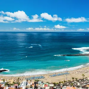 https://paradise-ocean-view-los-cristianos-tenerife.in-canary-islands.com